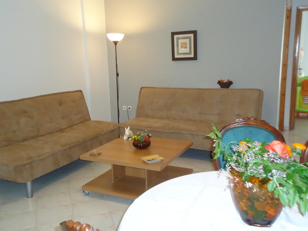 Christina Apartments Drépano Kültér fotó