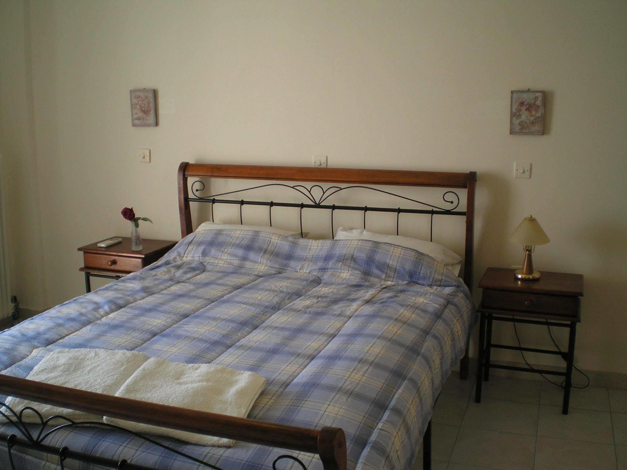 Christina Apartments Drépano Kültér fotó